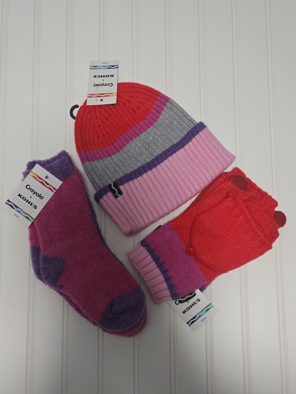 New Crayola Sets: Kid Socks in Size 7-8.5 & Adult Hat-Mittens